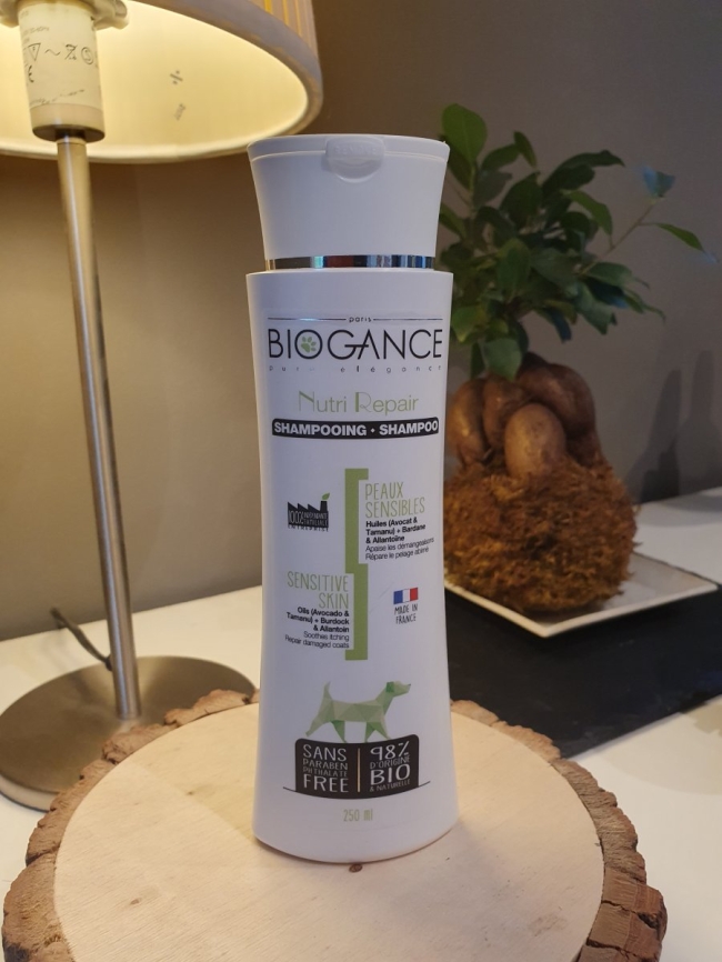 Shampooing pelage sec et abîmé Nutri Repair Biogance